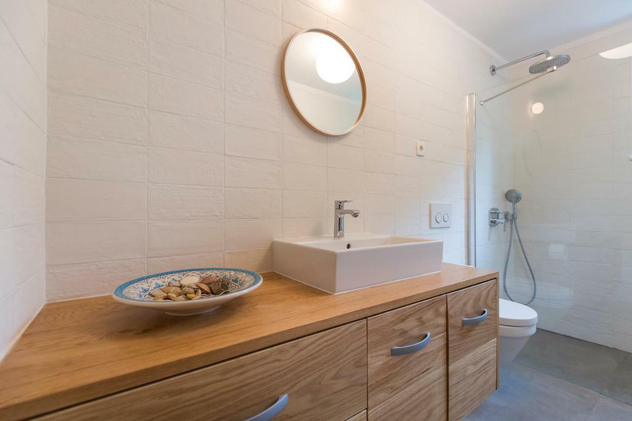 Casa Flora 3-Minutes' Walk From The Beach Novigrad Istria Exteriör bild