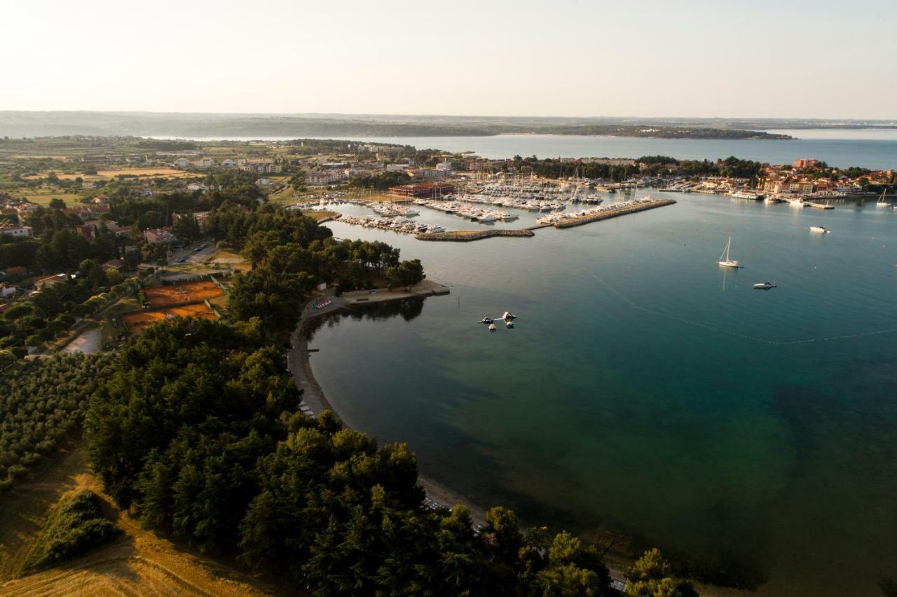 Casa Flora 3-Minutes' Walk From The Beach Novigrad Istria Exteriör bild