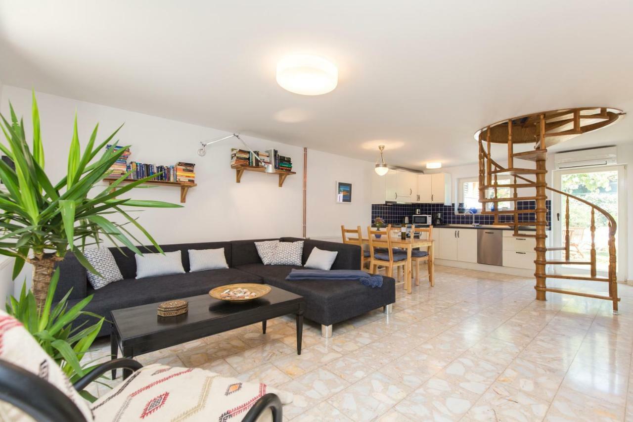 Casa Flora 3-Minutes' Walk From The Beach Novigrad Istria Exteriör bild